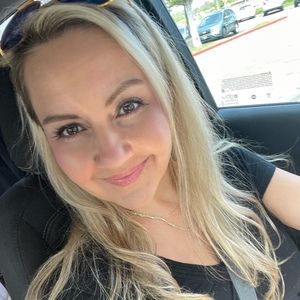 Meet your Posher, Kimberly